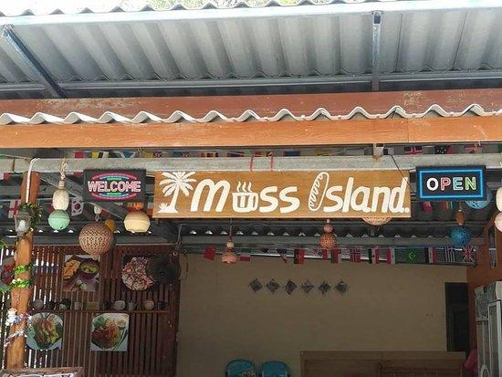 Miss Island Bakery Koh Mook