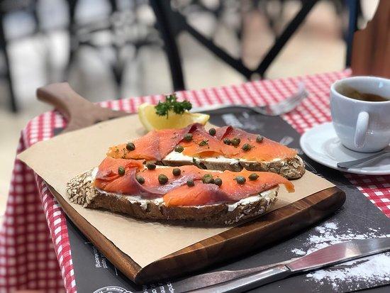 Zurich Bread Factory and Cafe'