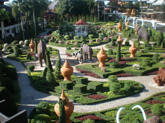 Nong Nooch Tropical Botanical Garden